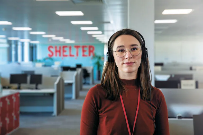 Shelter helpline adviser